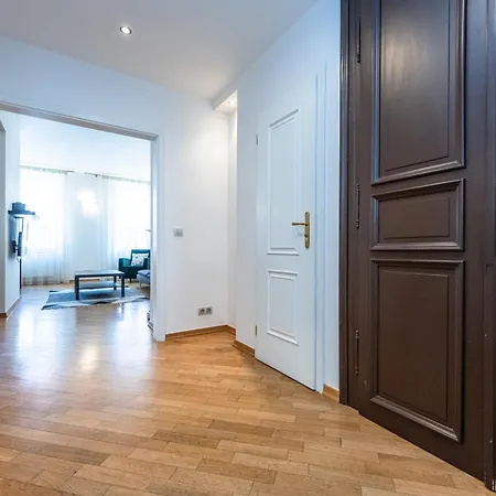 Wishlist Old Residences - Hastalska Praag