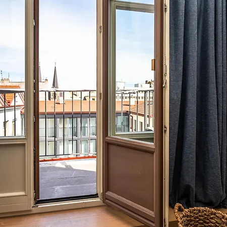 Wishlist Old Residences - Hastalska * Prague