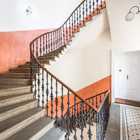 Apartment Wishlist Old Residences - Hastalska *