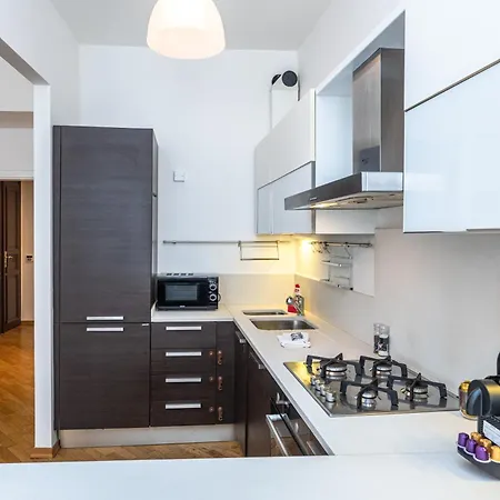 Wishlist Old Residences - Hastalska Prague