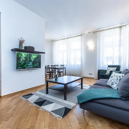 Lejlighed Utulny Se 2 Loznicemi Na Novem Meste Prag